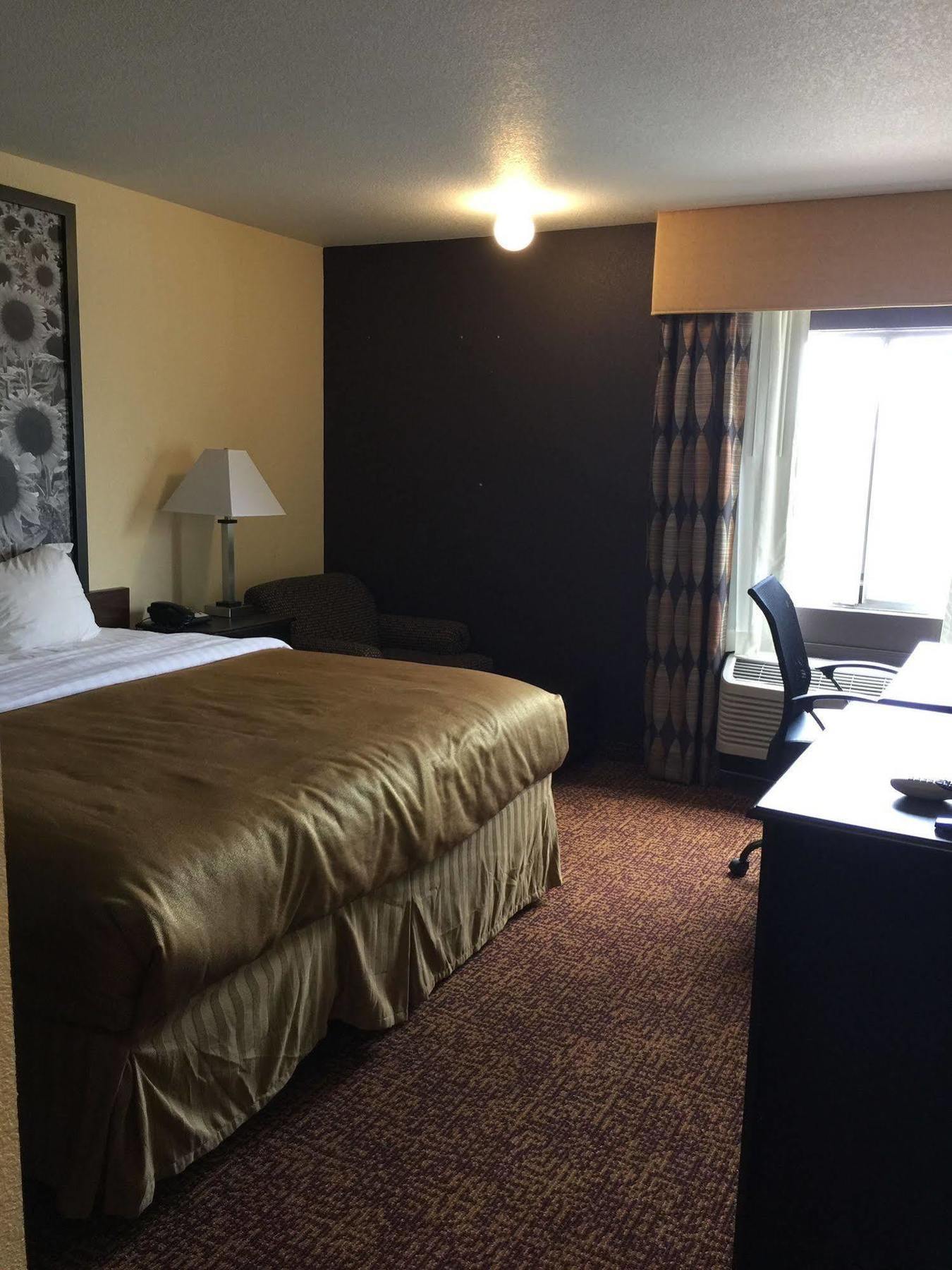 Super 8 By Wyndham Des Moines Exterior foto