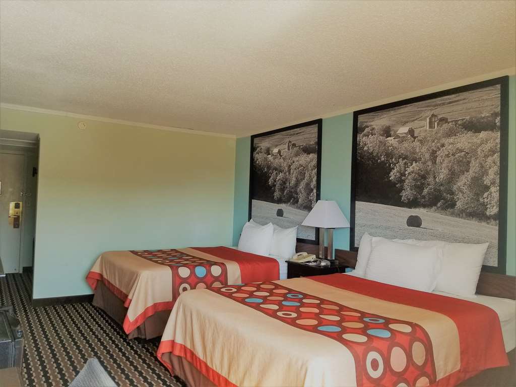 Super 8 By Wyndham Des Moines Quarto foto