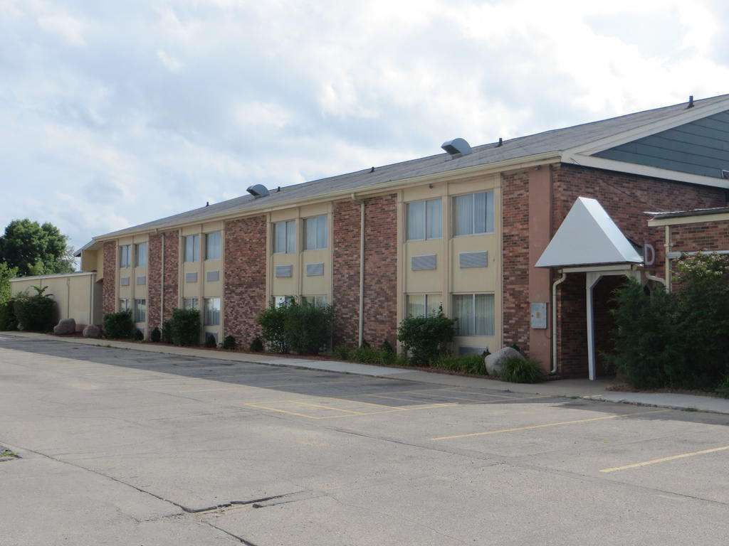Super 8 By Wyndham Des Moines Exterior foto